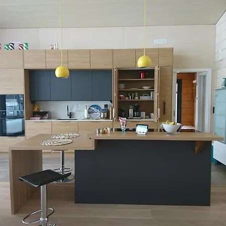 Villa Riverbank