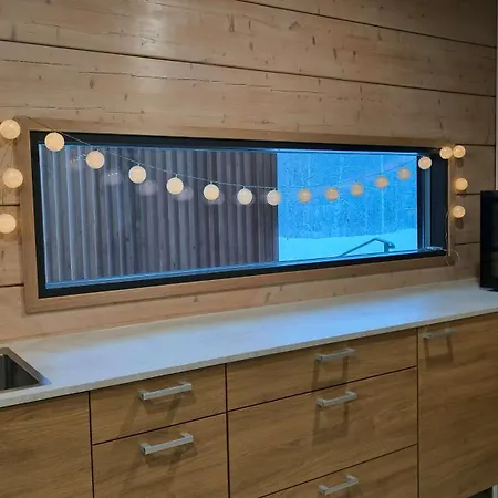 Villa Riverbank